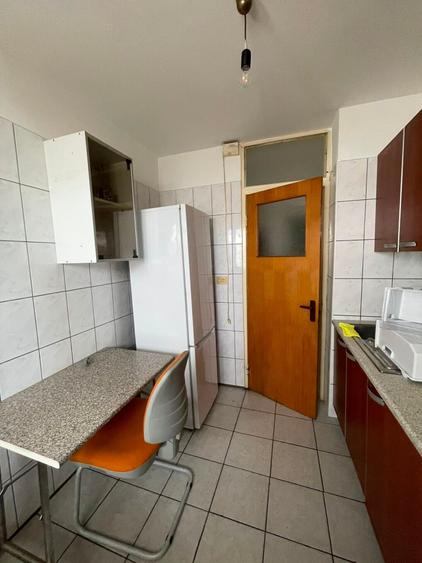 Apartament cu 2 camere decomandat în Titan