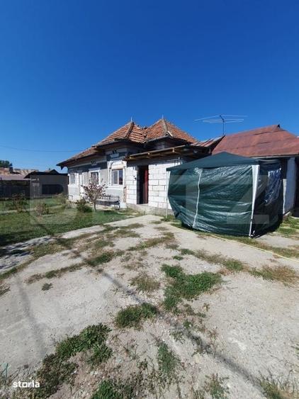 Casă cu 2 camere în Mogoșești