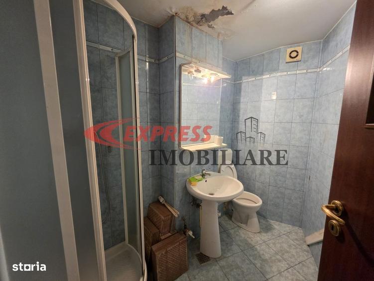 Apartament cu 4 camere decomandat în Dristor