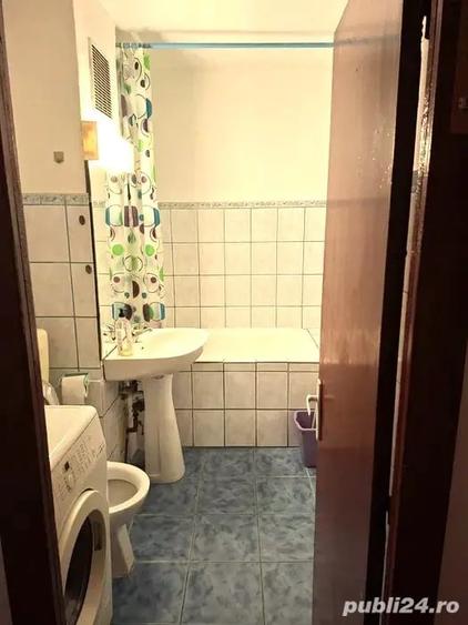 Apartament cu 2 camere semidecomandat, mobilat în Bucovina