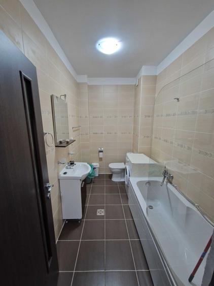 Apartament cu 2 camere semidecomandat în Sopor
