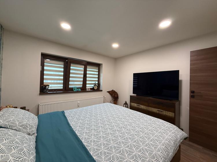 Apartament cu 2 camere decomandat, mobilat în Apărătorii Patriei