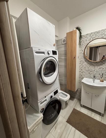 Apartament cu 2 camere decomandat în Drumul Taberei