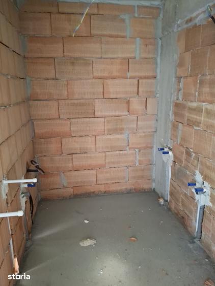 Apartament cu 2 camere decomandat în Giulești