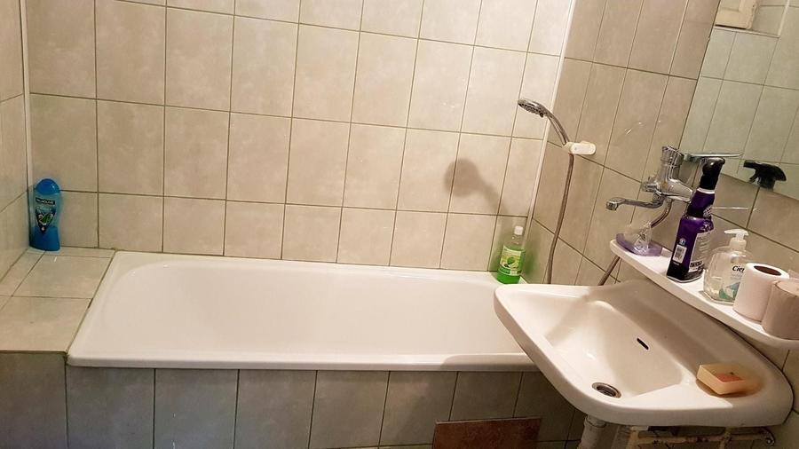 Apartament cu 2 camere semidecomandat în Cățelu
