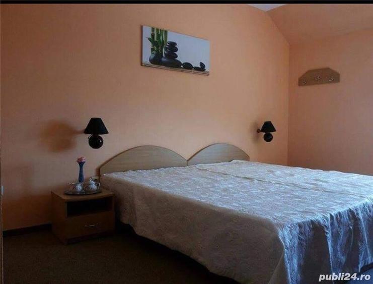 Casă cu 8 camere în Sânmartin
