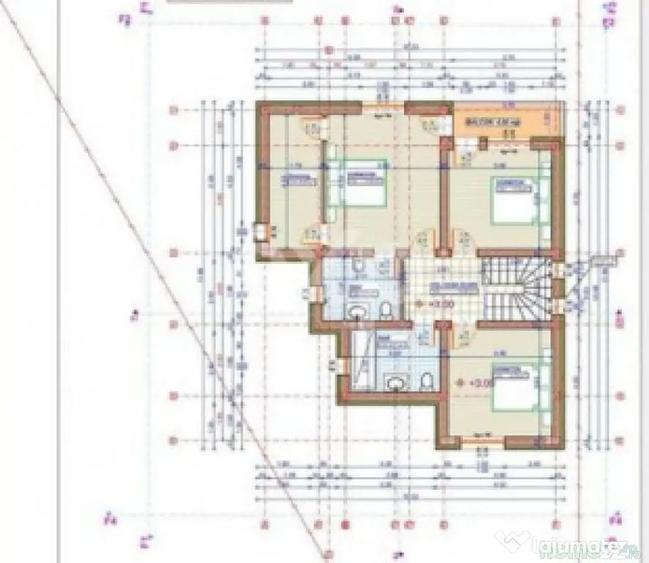 Casă cu 4 camere cu Teren 300000 Mp în Trivale