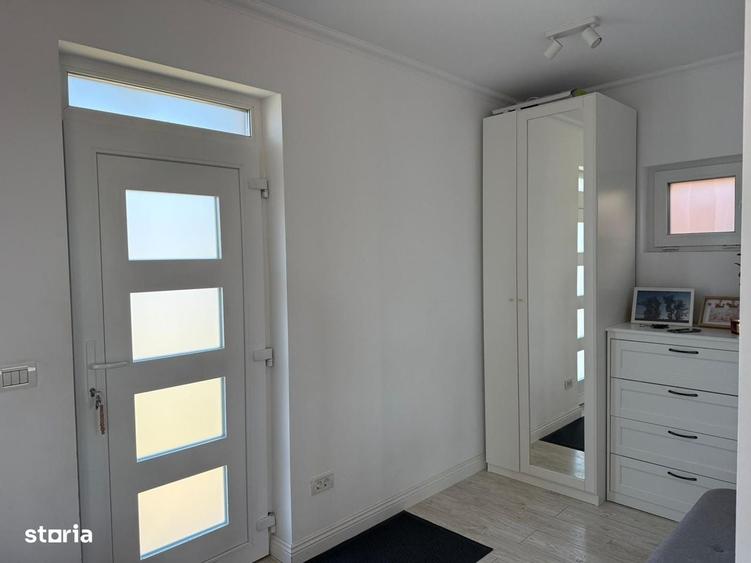 Casă cu 3 camere în Central