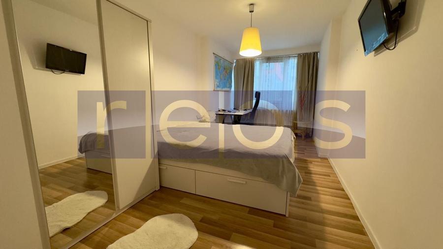 Apartament cu 4 camere decomandat, mobilat în Bucur Obor