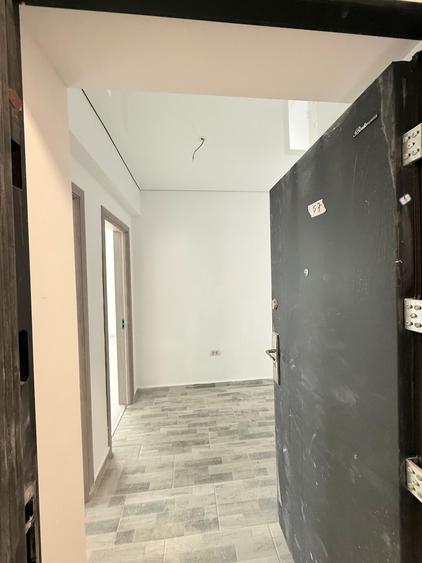Apartament cu 3 camere decomandat în Militari