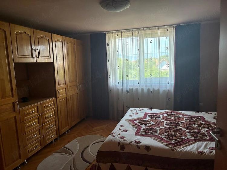 Casă cu 4 camere cu Teren 270 Mp în Central