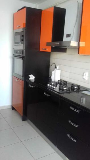 Apartament cu 2 camere decomandat în Obor