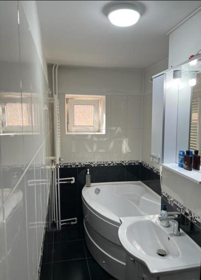 Apartament cu 2 camere semidecomandat, mobilat în Tineretului