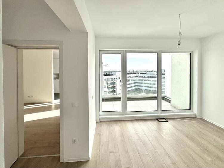 Apartament cu 3 camere semidecomandat în Străulești