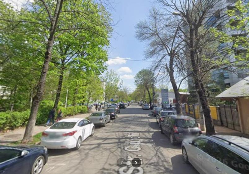 Apartament cu 2 camere semidecomandat în Tătărași