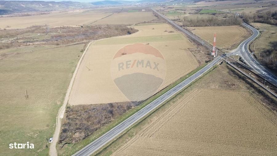 Spațiu comercial, în Laslea