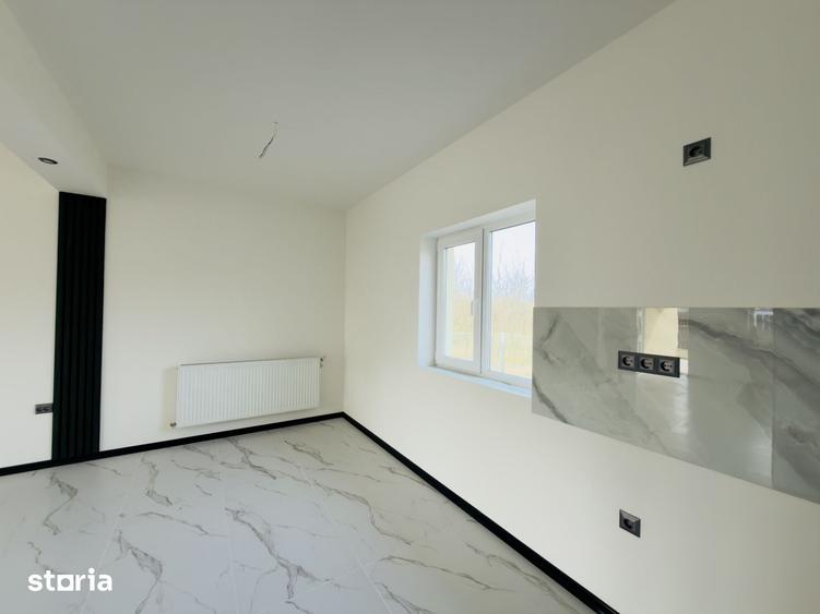 Casă cu 3 camere cu Teren 350 Mp în Săcălaz