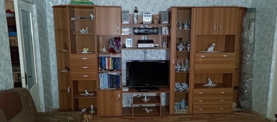 Apartament cu 2 camere semidecomandat în Pod