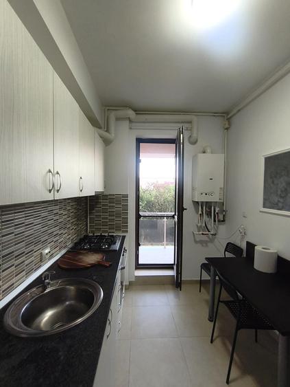 Apartament cu 2 camere decomandat în Berceni