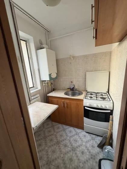 Garsonieră decomandată în Alexandru cel Bun