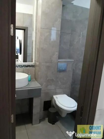 Apartament cu 3 camere decomandat în Tomis Plus