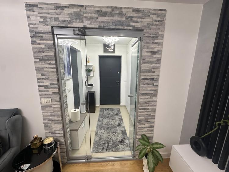Apartament cu 2 camere semidecomandat în Bucureștii Noi