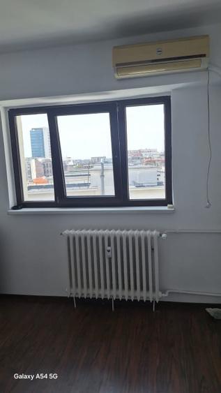 Apartament cu 4 camere decomandat, mobilat în P-ța Amzei