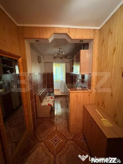 Apartament cu 2 camere semidecomandat în Micro 38