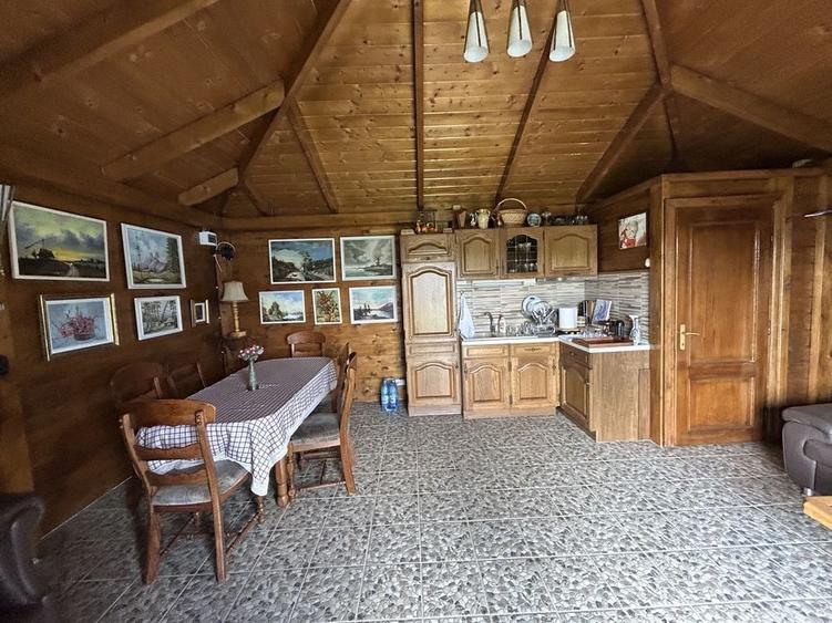 Casă cu 4 camere în Iclod