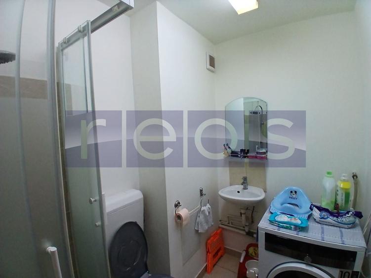 Apartament cu 3 camere, mobilat în Dristor