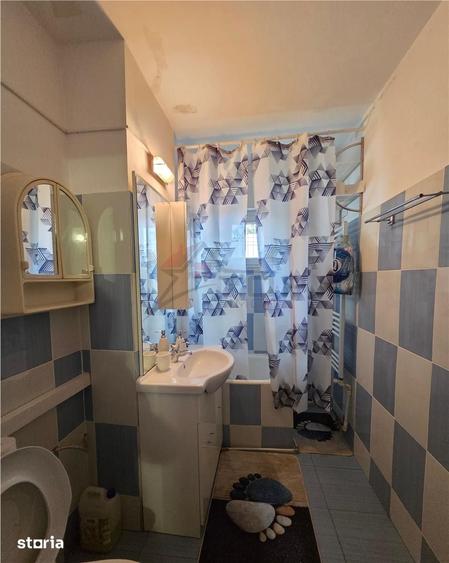 Apartament cu 2 camere decomandat în Holboca