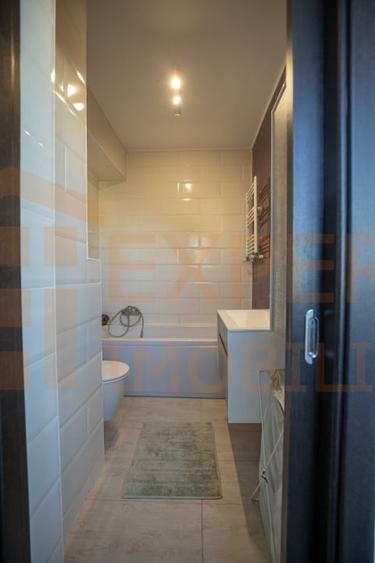 Apartament cu 3 camere decomandat, mobilat în Faleza Nord