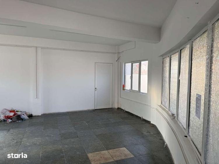 Spațiu comercial, de 58 mp, în Bărcănești
