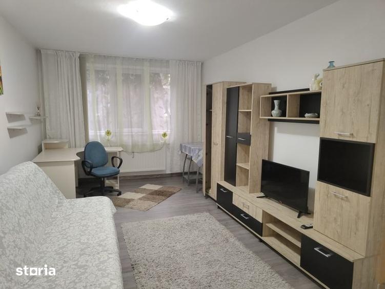 Chirie apartament cu 2 camere central 280 euro neg - 2