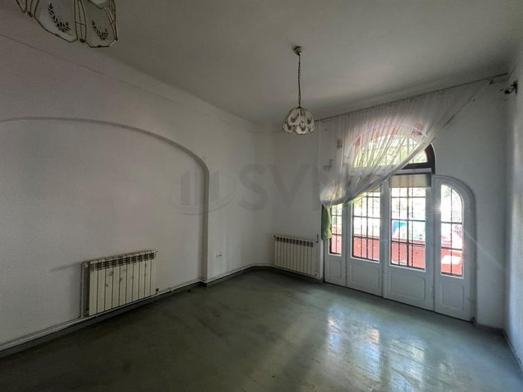 Casă cu 5 camere cu Teren 800 Mp în Timpuri Noi