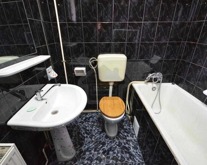 Garsonieră semidecomandată în Domenii