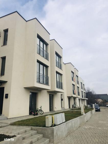 Apartament cu 3 camere în Bucium
