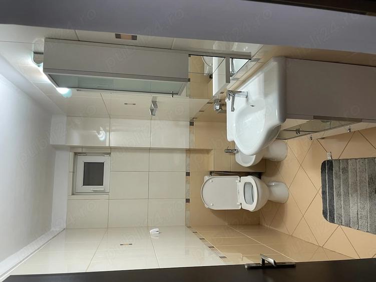 Apartament cu 3 camere semidecomandat în Ștrand