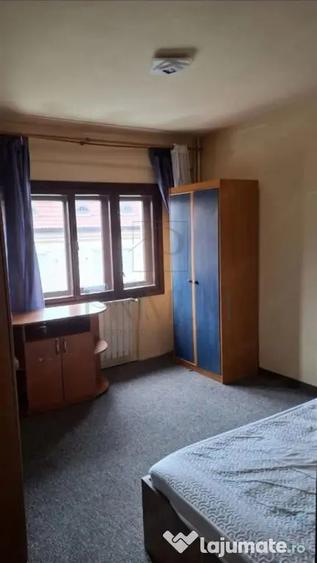 Apartament cu 3 camere decomandat în Dorobanților