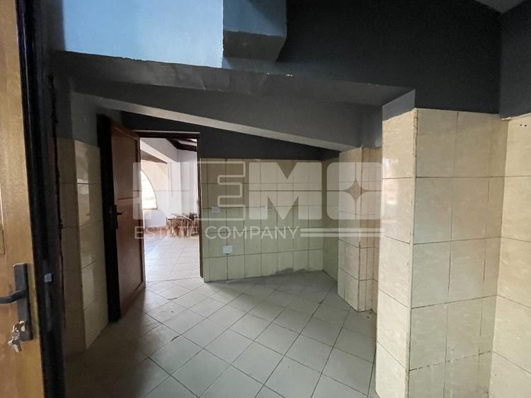 Spațiu comercial, de 120 mp, în Marginea