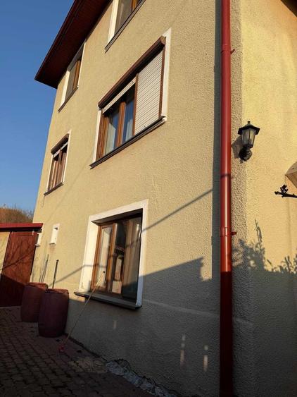 Casă cu 4 camere în Vitrometan