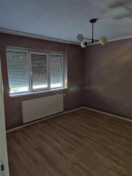 Apartament cu 2 camere semidecomandat, mobilat în Circumvalațiunii
