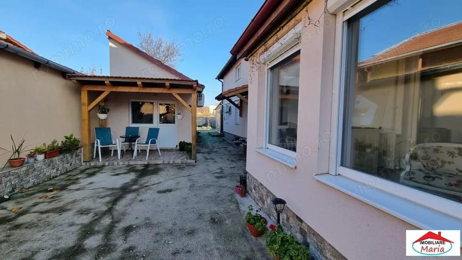 Casă cu 3 camere în Semicentral