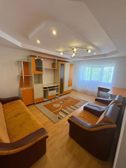 Apartament cu 2 camere decomandat în Steaua