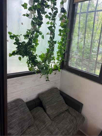 Apartament cu 3 camere decomandat în Titan