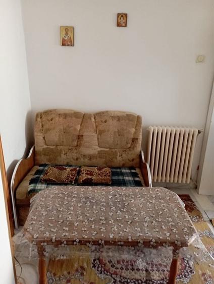 Garsonieră decomandată în Central