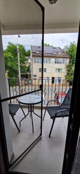 Apartament cu 2 camere semidecomandat în Palat