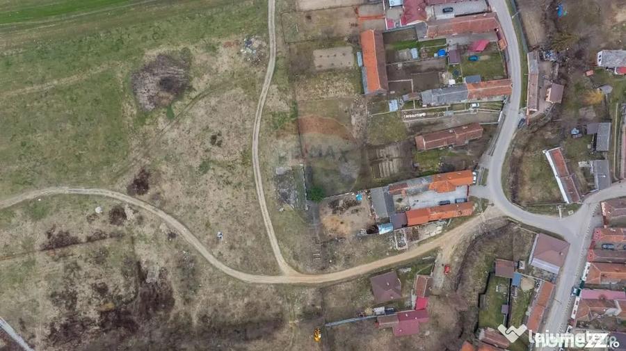 Teren în Crizbav