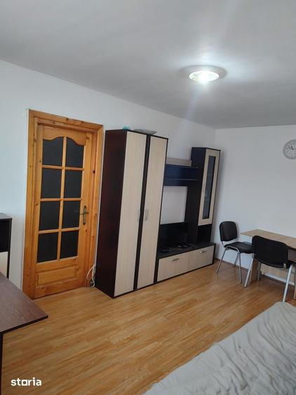 Apartament cu 2 camere nedecomandat în Șagului