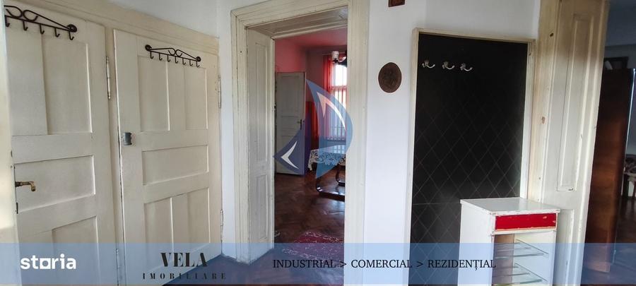Spațiu comercial, de 92 mp, în Semicentral